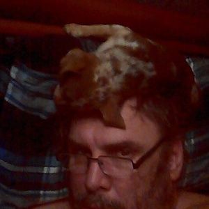 Meet your Posher, Kenneth